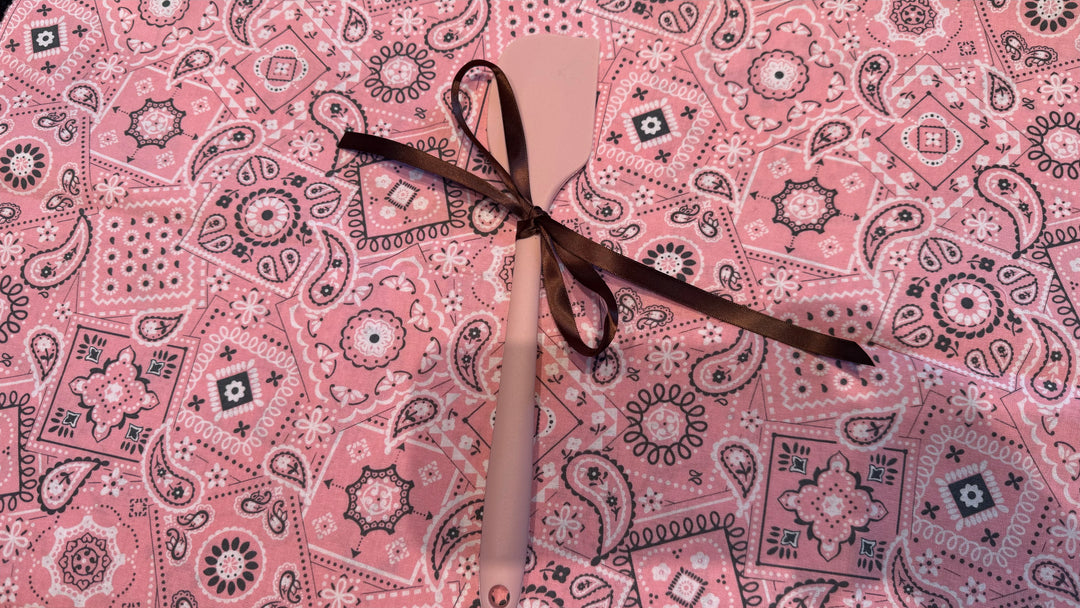 Chic Host Spatula